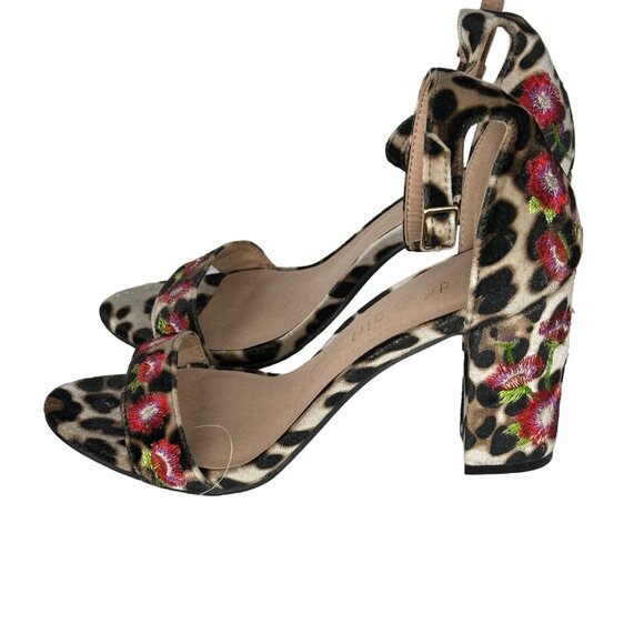 Madden Girl Behave 6.5 Floral Embroidered Velvet Animal Print Block Heel Sandals - Picture 7 of 14